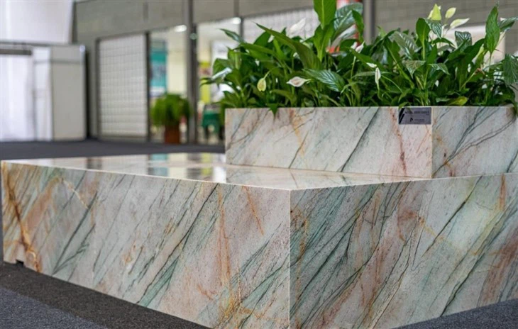 Northern Lights Quartzite