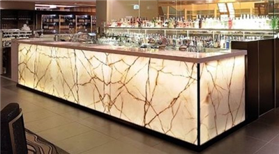 Papan Kekunci Bercahaya Belakang Pelangi